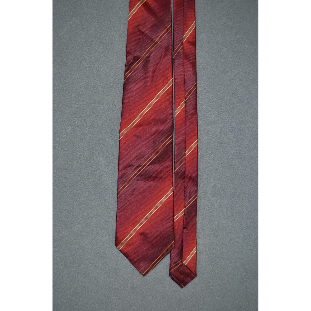 Gucci Burgundy / Red Repp Tie Silk Necktie Business - Picture 5 of 8